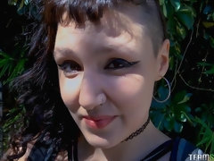 Wohlbeleibte schöne frauen, Grosser arsch, Blasen, Braunhaarige, Handjob, Hardcore, Milf, Tätowierung