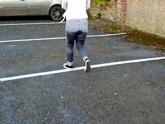 Случайно, Большая жопа, Британки, Сборник, Фетиш, Джинсы, Писсинг, На публике