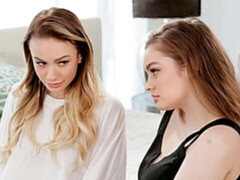 Rubia, Penetracion con dedos, Lamidas, Lencería, Estriptis, Adolescente, Tetas, Juguetes