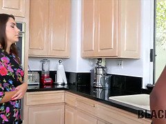 18, フェラチオ, 茶髪の, 黒人, Hd, デカチンの, 異人種間, なめる