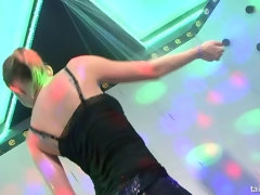 Noire, Blonde, Dansant, Interracial, Orgie, Fête, Actrice du porno, Satin