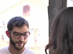 Anaal, Grote mammen, Bruinharig, Harig, Italiaans, Likken, Rijden, Tieten likken