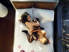 Schlafzimmer, Grosse titten, Lesbisch, Lecken, Nackt, Hintern versohlen, Titten, Nass