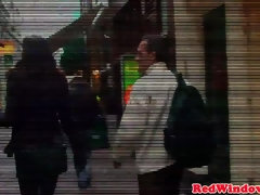 ぽっちゃり, フェラチオ, ぽちゃ, オランダ人, 指いじり, なめる, ピアス, 現実