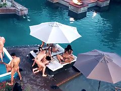 Madura, Grupo, Madres para coger, Orgía, Fiesta, Pov, Tetas