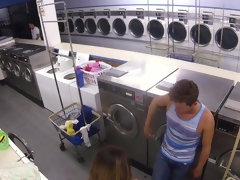 Tussi, Grosser schwanz, Grosse titten, Blasen, Braunhaarige, Hundestellung, Hd, Natürlichen titten