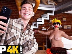 Brunette brune, Plantureuse, Rondelette, Mamie, Hd, Mature, Russe, Cheveux courts