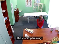 Cunnilingus, Amateur, Médico, Lesbiana, Enfermera, Oficina, Uniforme, Voyeur