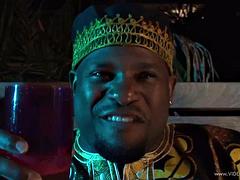 Verga grande, Negro, Rubia, Corridas, Ébano, Interracial, Madres para coger, Tetas