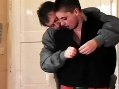 Grosse titten, Vollbusig, Fingern, Hardcore, Massage, Kurzes haar, Strümpfe, Vintage