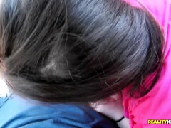 Pijpbeurt, Bruinharig, Sperma shot, Sperma in gezicht, Hardcore, Moeder die ik wil neuken, Buiten, Doordringend