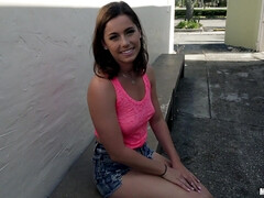 Americano, Culo, Morena, Polla, Tetas naturales, Perforación, Pov, Público