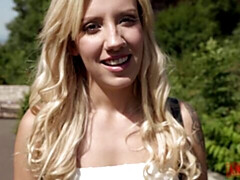 In den arsch, Grosser arsch, Grosser schwanz, Grosse titten, Blondine, Blasen, Interrassisch, Milf