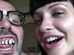 フェラチオ, エロ熟女, ハードコア, ハンガリー人, 淫乱熟女, ポルノスター, スペイン人, ティーン