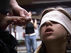 Grosser arsch, Grosser schwanz, Grosse titten, Blasen, Hundestellung, Dürr, Jungendliche (18+)