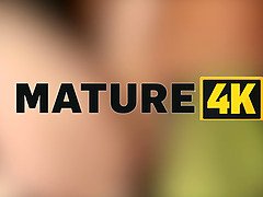 Keely Kee's Big Ass and Huge Tits Get Out of Control in Public with Two strangers