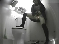 Cute Asian Girl Toilet Onanism