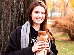 Chambre à dormir, Gros cul, Grosse bite, Sucer une bite, Brunette brune, En levrette, Adolescente, Nénés