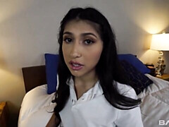 Gros cul, Grosse bite, Sucer une bite, Brunette brune, En levrette, Seins naturels, Pov, Élève