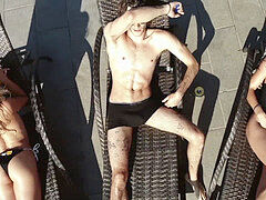 Любители, Большая жопа, Большой член, Минет, Оргазм, На природе, Бассейн, Молоденькие