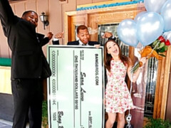 お尻, フェラチオ, 茶髪の, バック, 毛深い, 手コキする, 異人種間, ティーン