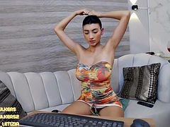 Любители, Красотки, Большие сиськи, Брюнетки, Сиськи, Под юбкой