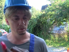 Leie, Arsch, Grosse titten, Blasen, Auto, Hundestellung, Pov, Hintern versohlen