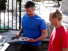 18 años, Morena, Corrida, Hija, Cuadrupleta, Sexo duro, Flaco, Adolescente