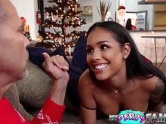 Gros cul, Grosse bite, Gros seins, Réalité, Rasée, Tatouage, Adolescente, Nénés