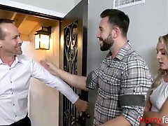 Blasen, Kehlenfick, Hundestellung, Hardcore, Hd, Mann mann frau, Taboo, Flotter dreier