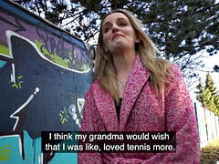 18 ans, Amateur, Gros cul, Sucer une bite, En levrette, Pov, Réalité, Adolescente