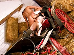 18 jahre, Grosser arsch, Grosser kitzler, Grosse titten, Sperma im mund, Hardcore, Hd, Geschwollene nippel