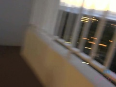 Salle de bains, Plage, Sucer une bite, Poilue, Jeans, Nue, Piercing, Pov