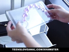 18 jaar, Anaal, Bruinharig, Sperma in gezicht, Hardcore, Hd, Tiener, Tieten likken