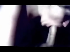 Enthousiasteling, Pijpbeurt, Sperma shot, Spijkerbroeken, Rijpe lesbienne, Rijpe anaal, Klein, Ruw