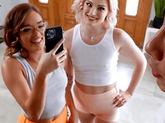 Grosser schwanz, Grosse titten, Blondine, Küssen, Masturbation, Muschi, Jungendliche (18+), Flotter dreier