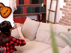 Grosse titten, Braunhaarige, Europäisch, Lesbisch, Orgasmus, Socken, Ablutschen, Titten