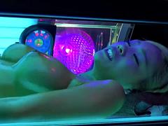 Asiatisch, Grosse titten, Blasen, Japanische massage, Lecken, Titten