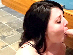 Wohlbeleibte schöne frauen, Sperma im mund, Milf