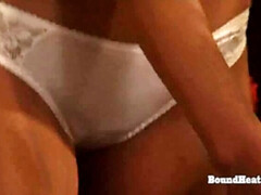 Blonde, Femme dominatrice, Hd, Lesbienne, Massage, Chatte, Esclave, Adolescente