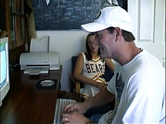 18, アメリカ人, チアリーダー, 中出し, ハードコア, ピアス, オマンコ, ティーン