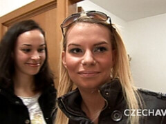 Grosser arsch, Grosse titten, Blasen, Frau frau mann, Selbstgemacht, Milf, Pov, Rasiert