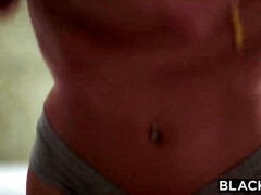 Красотки, Минет, Черненькие, Межрасовый секс, Белье, Киски, Бритые, Тощие