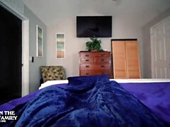 ブロンド, エロ熟女, 手コキする, 熟年, 母, オマンコ, ヤリマン, 禁句