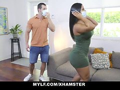 Grosse bite, Sucer une bite, Brunette brune, Femme couguar, Tir de sperme, Hard, Hd, Suçant