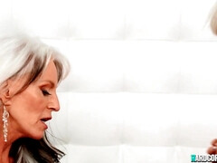 Chambre à dormir, Gros seins, Blonde, Sucer une bite, Mamie, Mature, Mère que j'aimerais baiser, Plan cul à trois