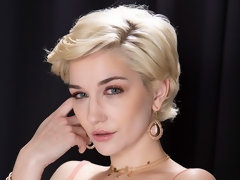 Blonde, Sucer une bite, Branlette thaïlandaise, Mère que j'aimerais baiser, Seins naturels, Chatte, Dénudage, Nénés