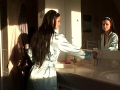 18 летние, Большие сиськи, Милф, Оргазм, Порнозвезда, Соло, Молоденькие, Игрушки