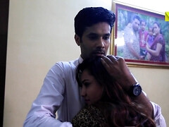 Leie, Asiatisch, Grosser arsch, Grosse titten, Blasen, Milf, Realität, Titten