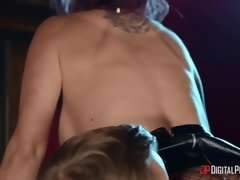 Arsch, Arschlecken, Grosse titten, Blasen, Realität, Kurzes haar, Spielzeuge, Zug